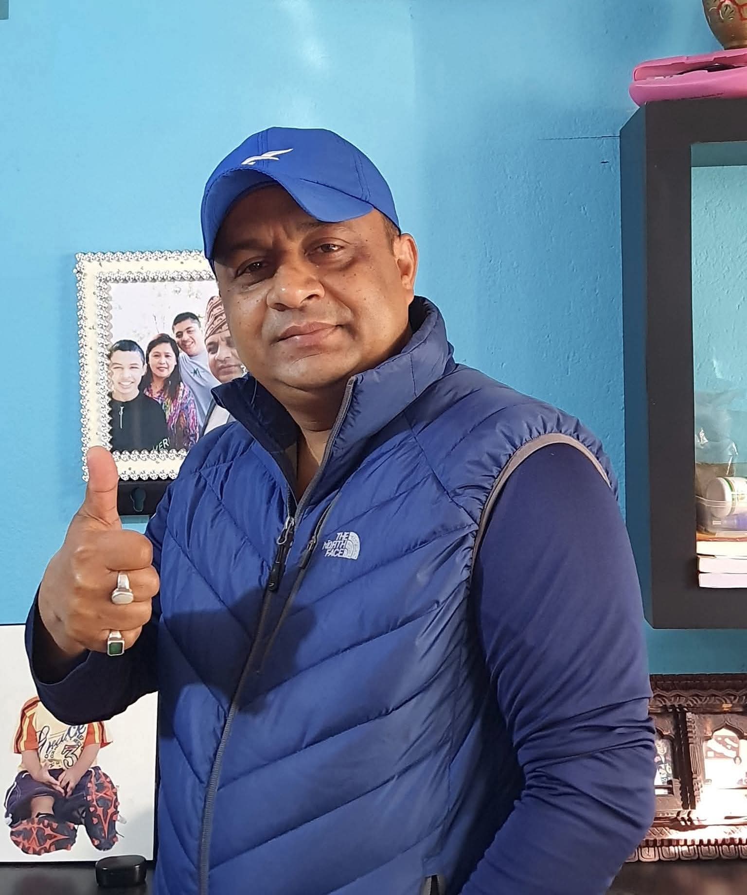 दल खोल्ने होड र नीतिगत मौनता:  नेपाली लोकतन्त्रको गम्भीर चुनौती - Image 1