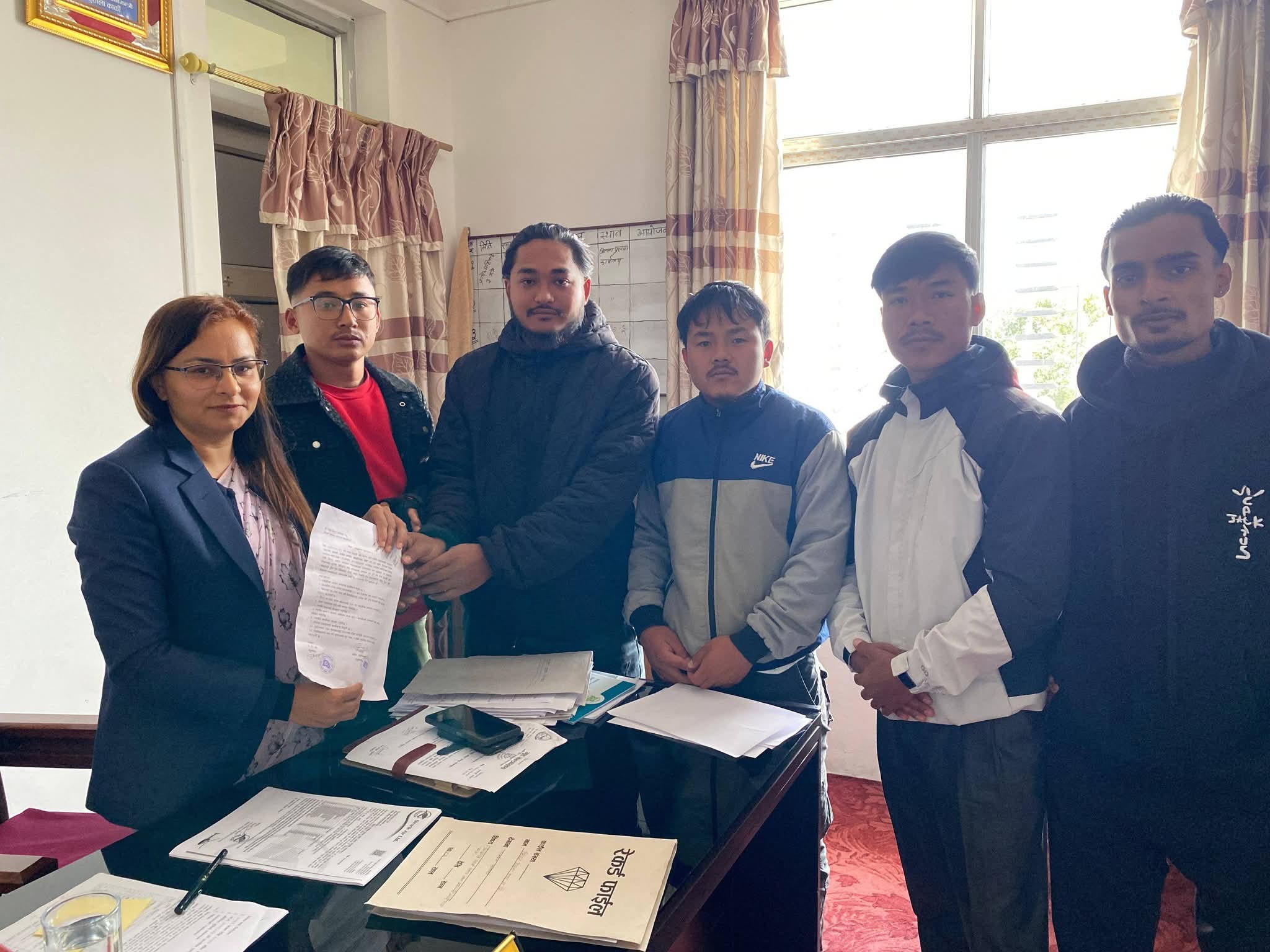 सङ्खुवासभाका विद्यार्थी संगठनद्वारा जलविद्युत आयोजनाहरूसँग ११ बुँदे माग - Image 1